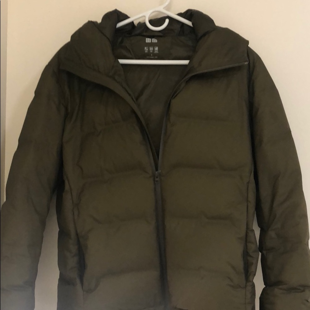 Lightweight, Windproof, Water resistant jacket